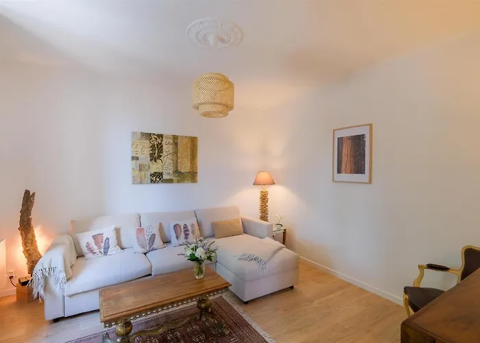 Les D'alienor-suite Acanthe *